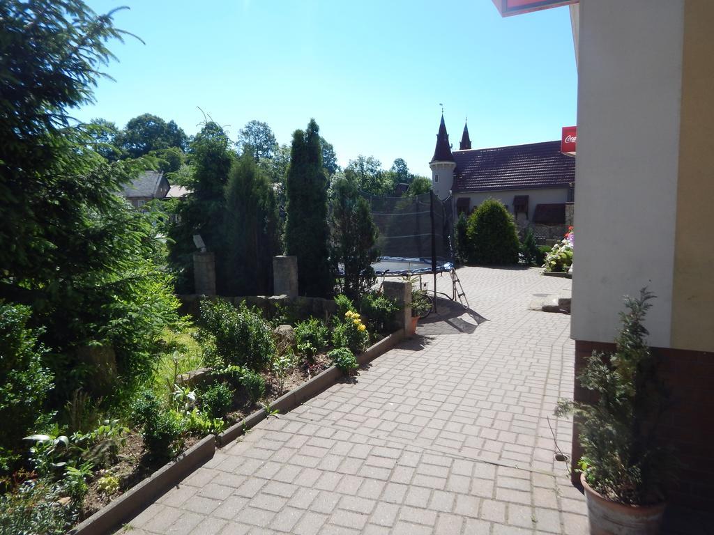 Dom Goscinny Gerus Pławna エクステリア 写真